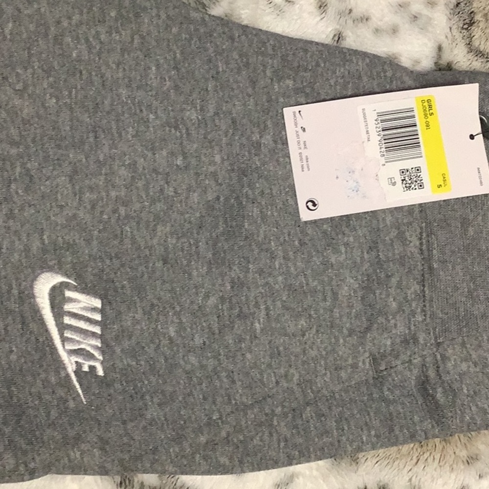 Girls Nike sweatpants